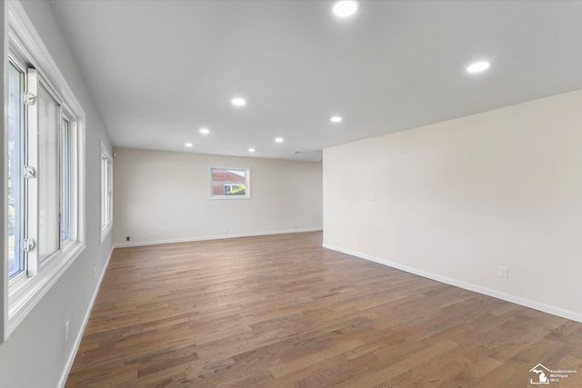 3835 Lois Drive, Lambertville, MI 48144