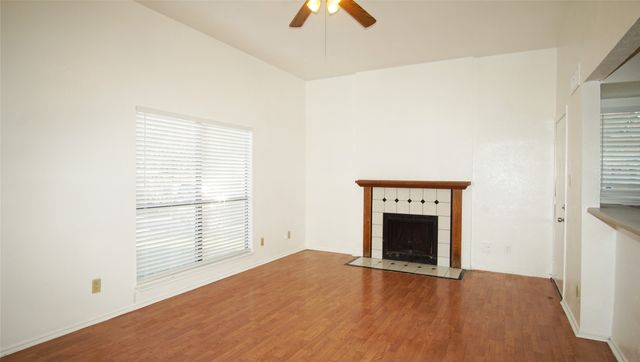 2428 Sunflower Drive, Arlington, TX 76014