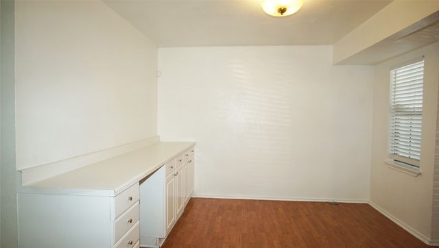 2428 Sunflower Drive, Arlington, TX 76014