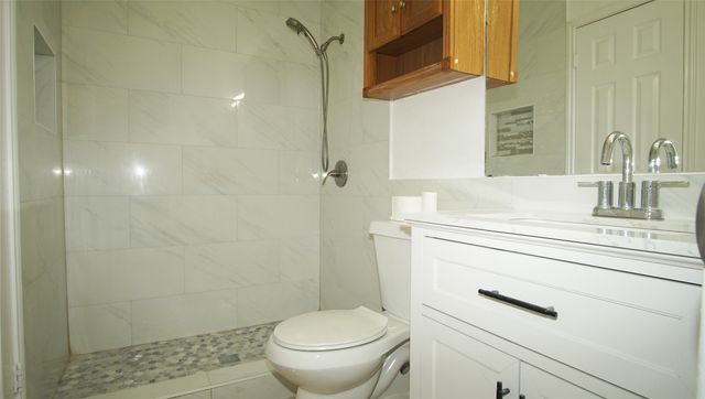 2428 Sunflower Drive, Arlington, TX 76014