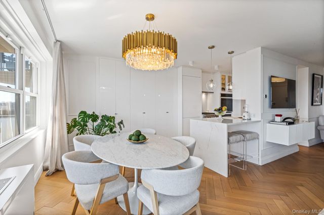 1805 215th Street 8M, Bayside, NY 11360