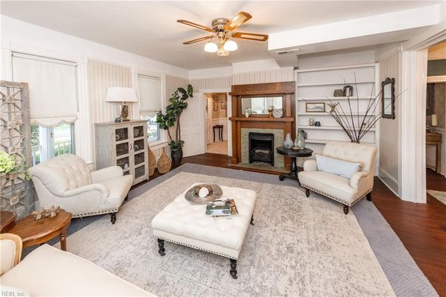 1330 Laurel CRES, Norfolk, VA 23505