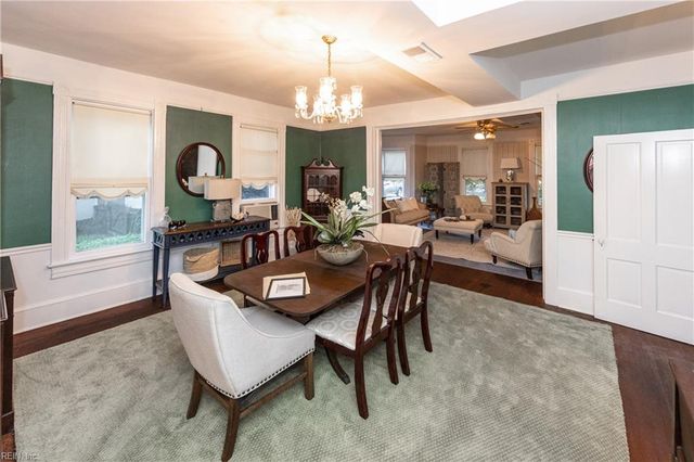 1330 Laurel CRES, Norfolk, VA 23505