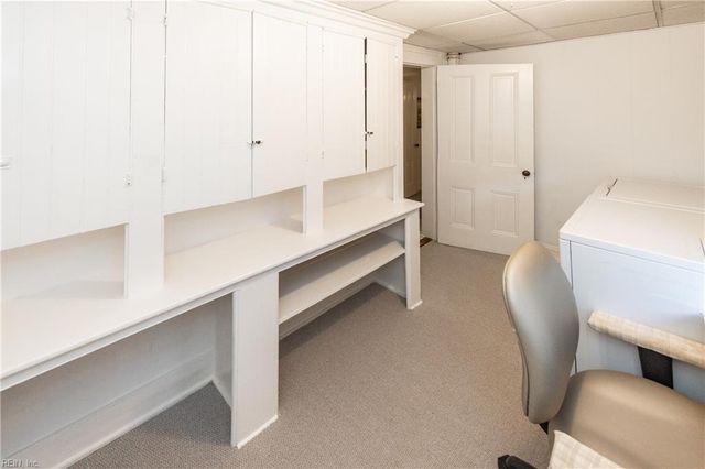 1330 Laurel CRES, Norfolk, VA 23505