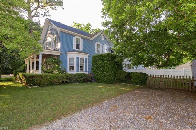 1330 Laurel CRES, Norfolk, VA 23505