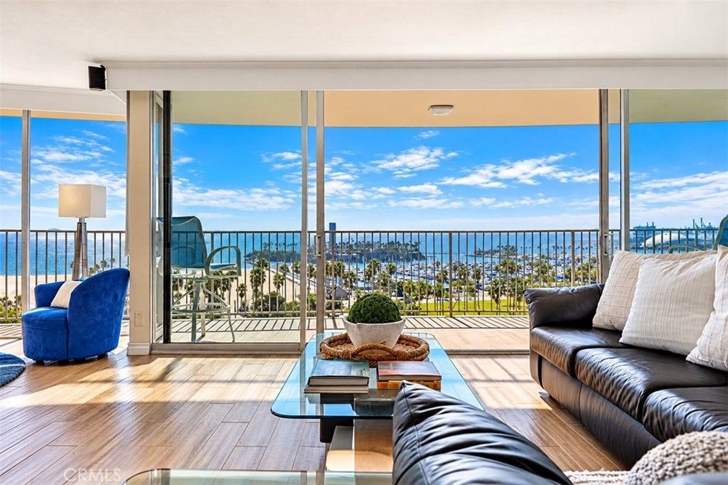 700 E Ocean Boulevard 1206, Long Beach, CA 90802 — exterior
