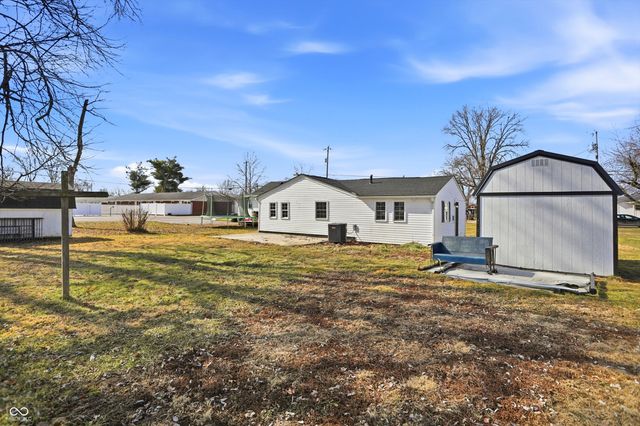 1079 S Crawford Street, Martinsville, IN 46151