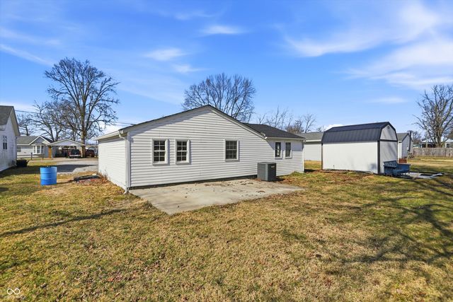 1079 S Crawford Street, Martinsville, IN 46151
