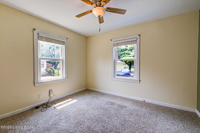 3008 Louisa Ave, Louisville, KY 40217