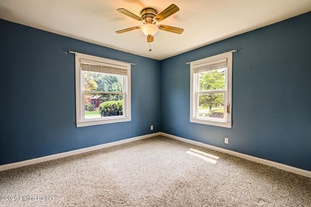 3008 Louisa Ave, Louisville, KY 40217