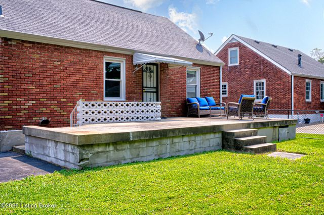 3008 Louisa Ave, Louisville, KY 40217