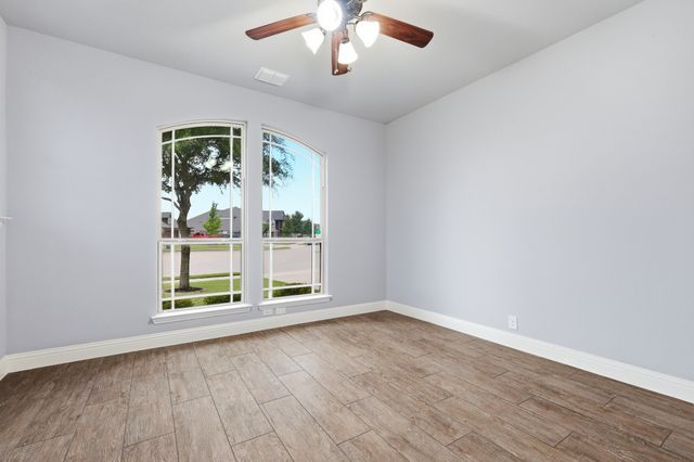 4500 Stillhouse Hollow Lane, Denton, TX 76226
