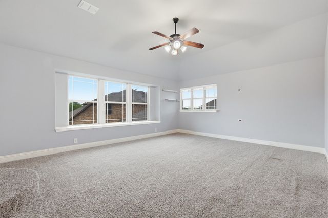 4500 Stillhouse Hollow Lane, Denton, TX 76226