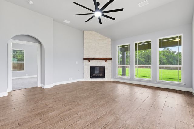 4500 Stillhouse Hollow Lane, Denton, TX 76226