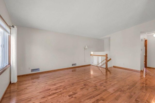 1375 Balsam Street E, Eagan, MN 55123