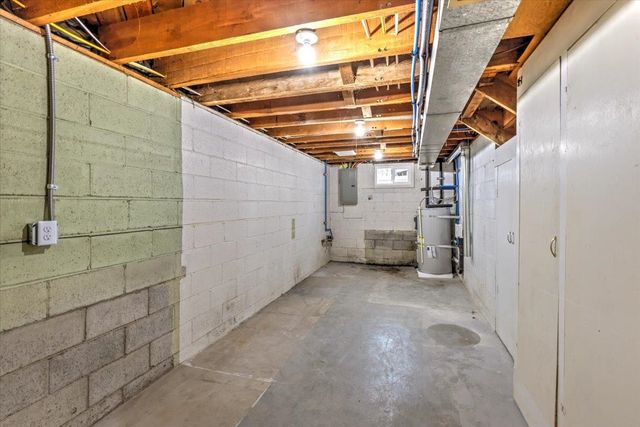 1305 S Bowdish Rd, Spokane Valley, WA 99212