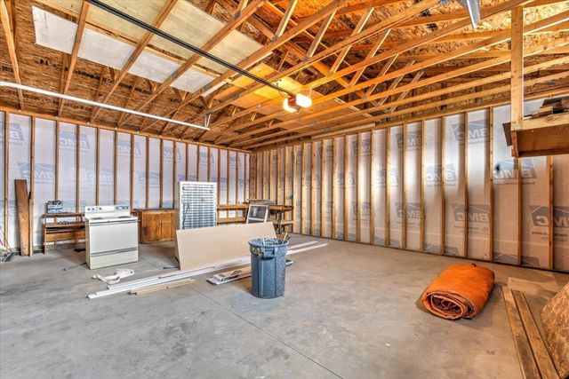 1305 S Bowdish Rd, Spokane Valley, WA 99212