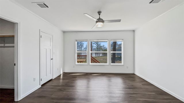 375 Lonesome Dove Trail, Trinity, TX 75862