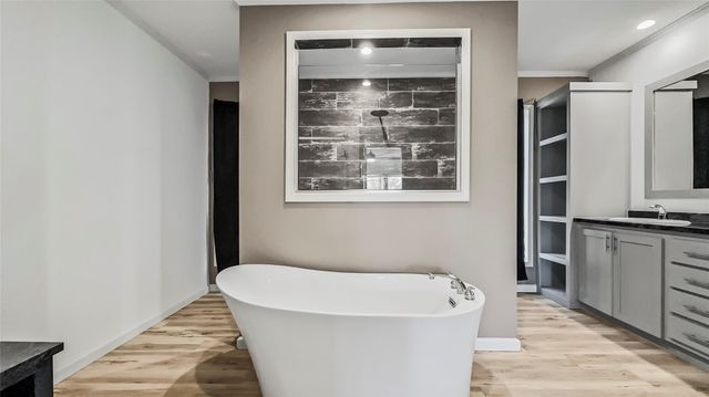 375 Lonesome Dove Trail, Trinity, TX 75862