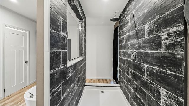 375 Lonesome Dove Trail, Trinity, TX 75862