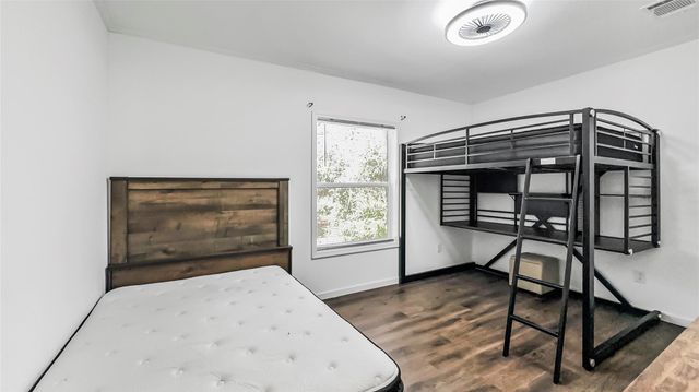 375 Lonesome Dove Trail, Trinity, TX 75862