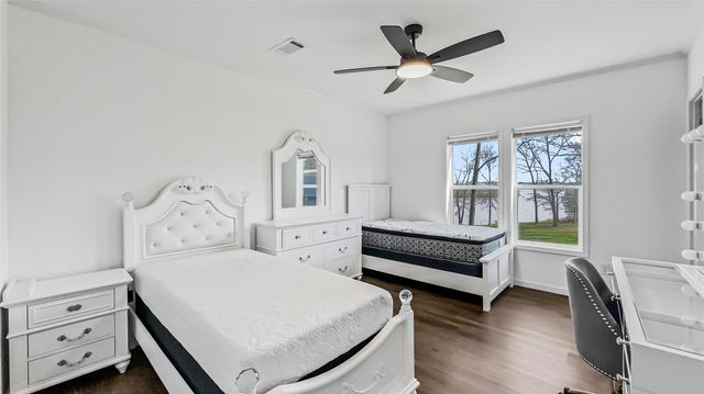 375 Lonesome Dove Trail, Trinity, TX 75862