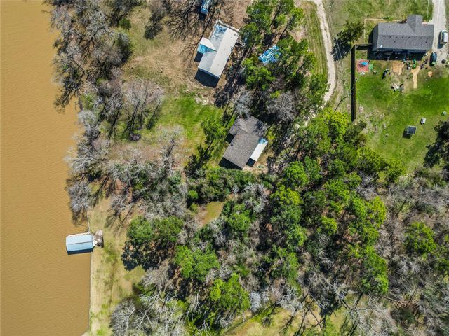375 Lonesome Dove Trail, Trinity, TX 75862