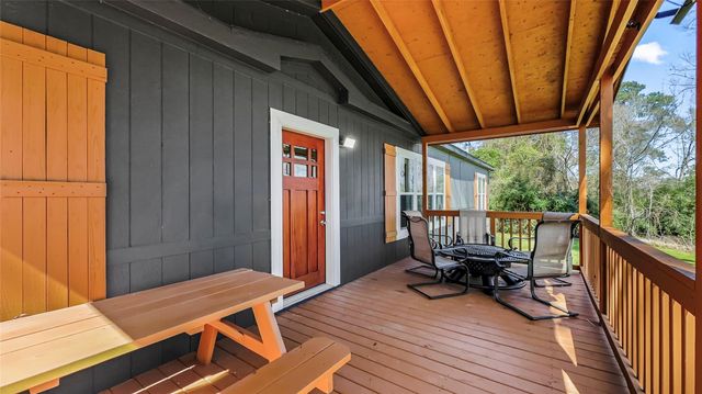 375 Lonesome Dove Trail, Trinity, TX 75862