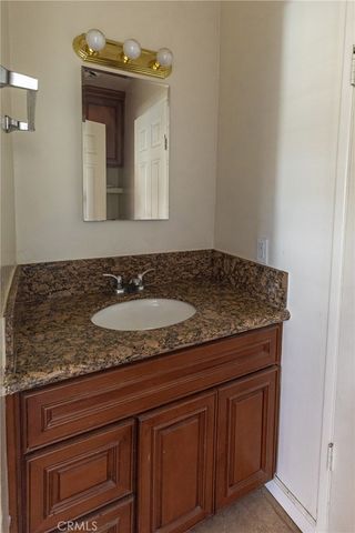 10428 Hopland St, Bellflower, CA 90706