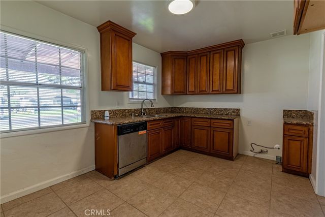 10428 Hopland St, Bellflower, CA 90706