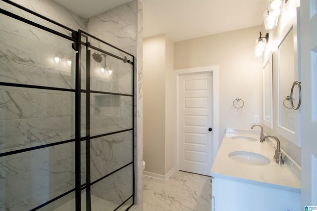 1190 WINDSOR SQUARE, Hoover, AL 35242