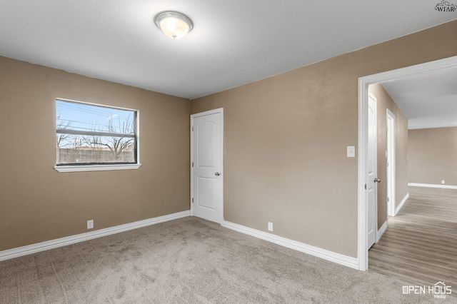 1611 SINGLETON AVENUE, Wichita Falls, TX 76302