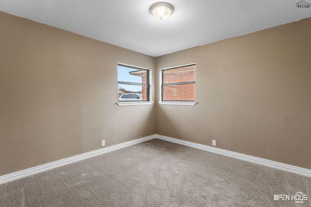 1611 SINGLETON AVENUE, Wichita Falls, TX 76302