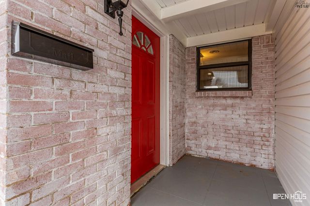 1611 SINGLETON AVENUE, Wichita Falls, TX 76302