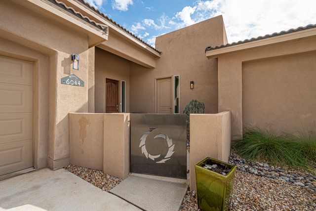 6044 Redondo Sierra Vista NE, Rio Rancho, NM 87144