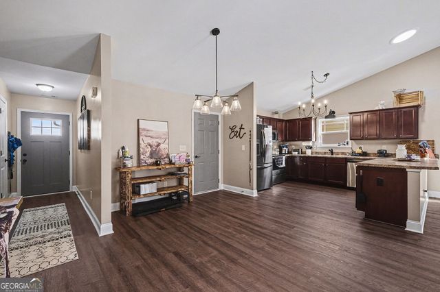 114 Sugar Creek Drive, Cornelia, GA 30531