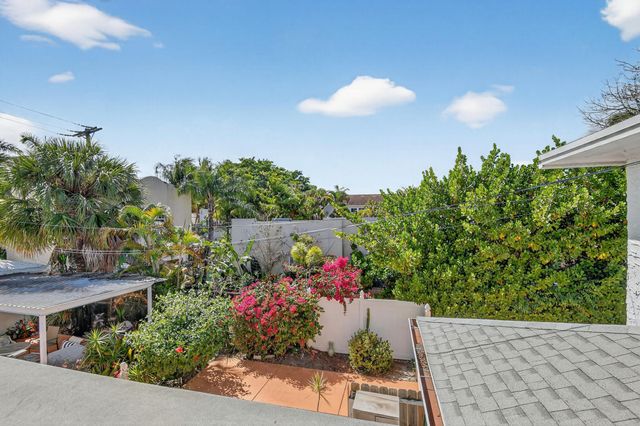328 Monroe Drive, West Palm Beach, FL 33405
