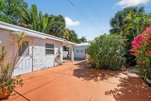 328 Monroe Drive, West Palm Beach, FL 33405