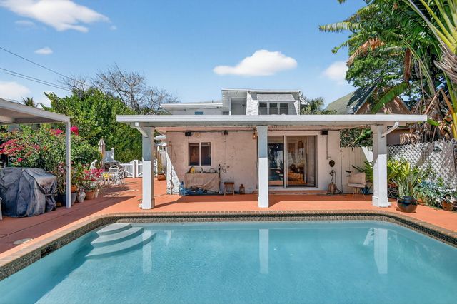 328 Monroe Drive, West Palm Beach, FL 33405