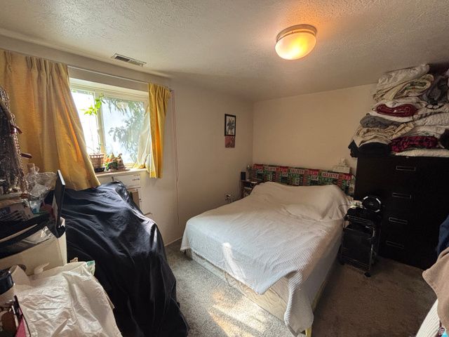 1146 S 1000 E, Clearfield, UT 84015