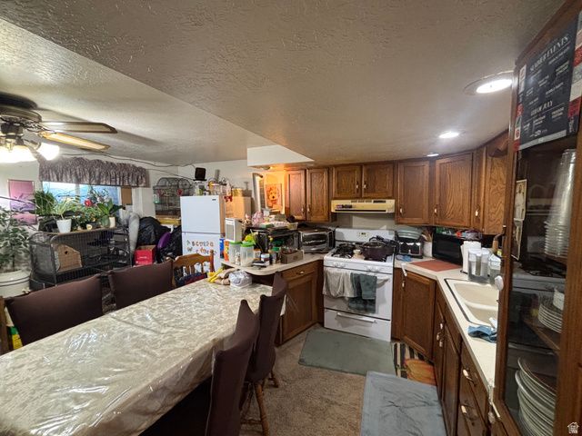 1146 S 1000 E, Clearfield, UT 84015