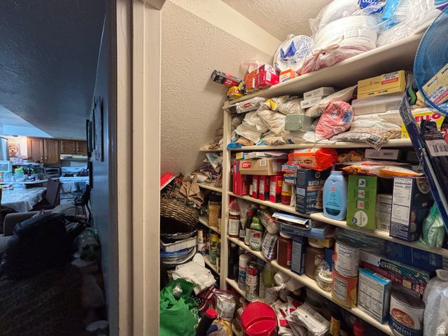 1146 S 1000 E, Clearfield, UT 84015