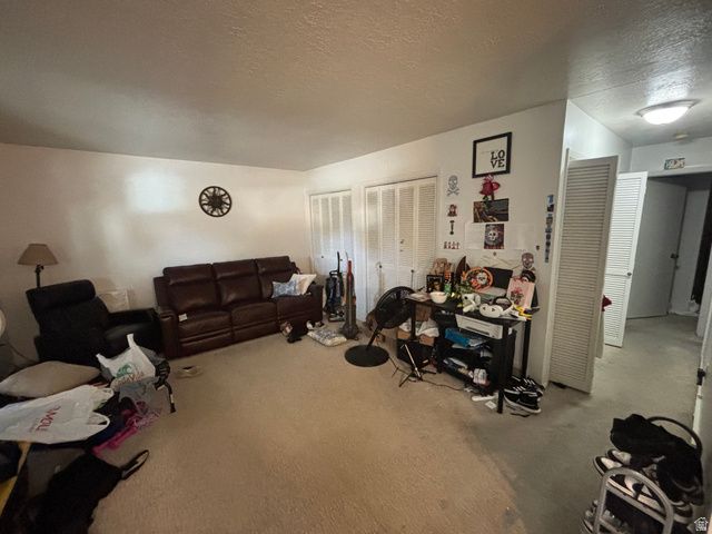 1146 S 1000 E, Clearfield, UT 84015