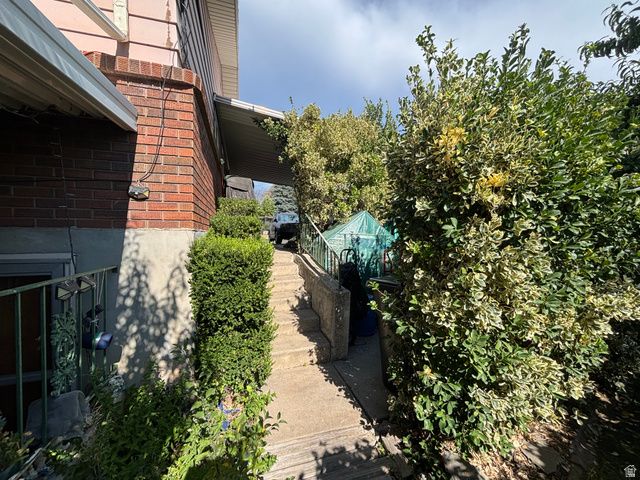 1146 S 1000 E, Clearfield, UT 84015