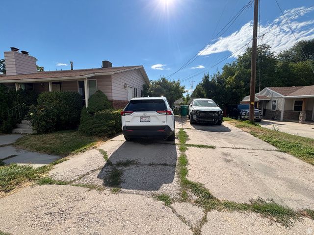 1146 S 1000 E, Clearfield, UT 84015
