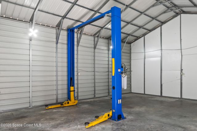 416 La Veta Drive, Melbourne, FL 32904