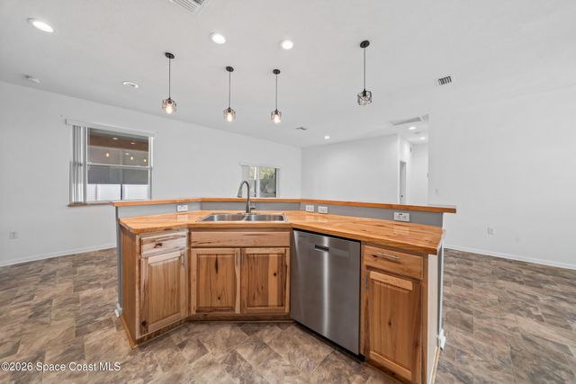 416 La Veta Drive, Melbourne, FL 32904