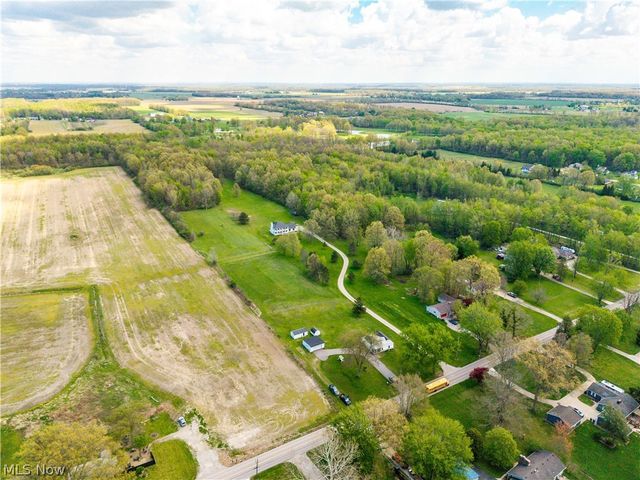 203 Annis Road, South Amherst, OH 44001