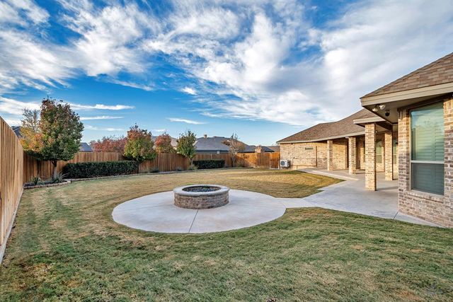 2509 Briaroaks Dr, Midland, TX 79707