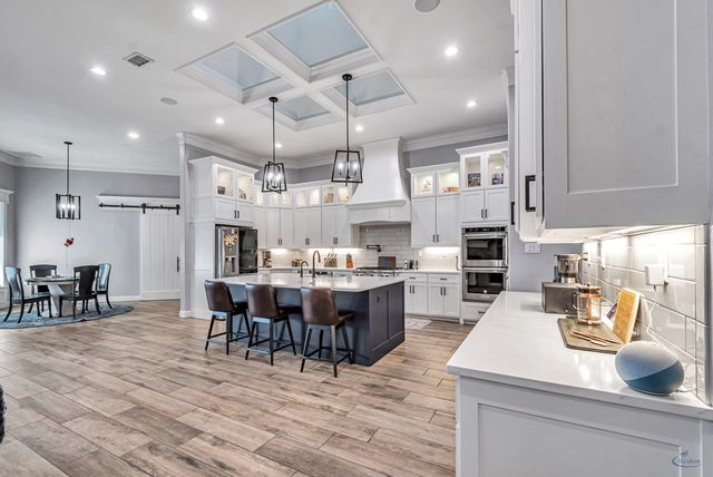 2509 Briaroaks Dr, Midland, TX 79707